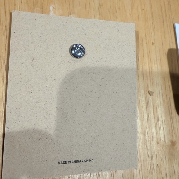 Low Start Coach Pink Bow Charm - Picture 3 of 3